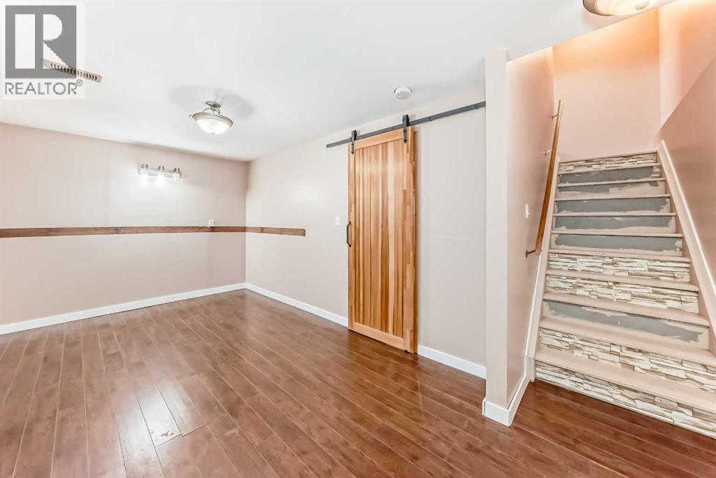 Photo 27 of 134 Panora Road Nw, Calgary AB