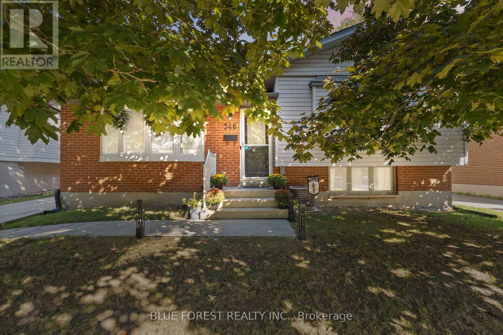 Photo 41 of 346 Blackacres Boulevard, London North ON