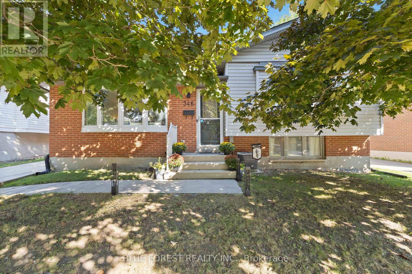 Photo 42 of 346 Blackacres Boulevard, London North ON