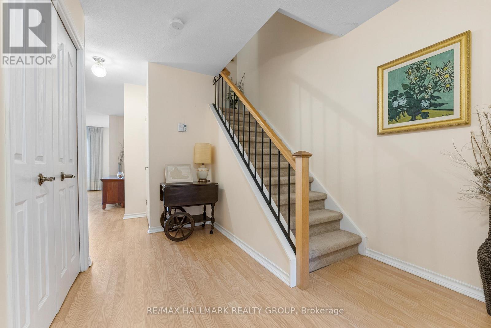 Photo 12 of 26 C Arnold Drive, Ottawa ON