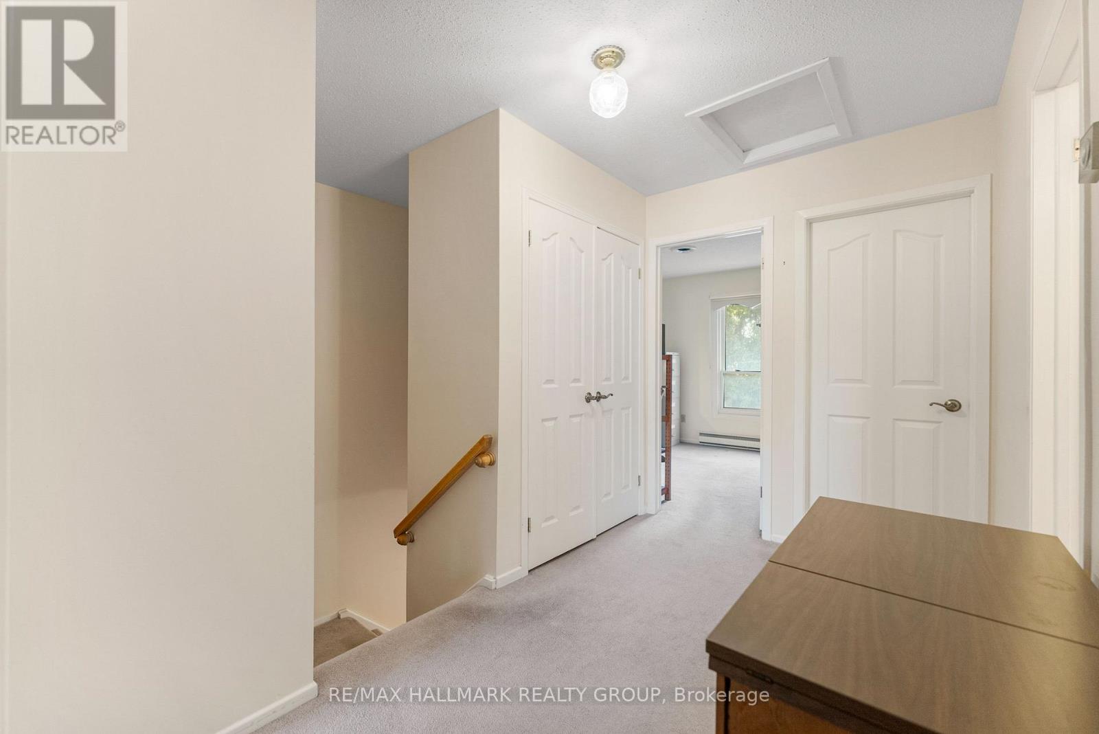 Photo 21 of 26 C Arnold Drive, Ottawa ON