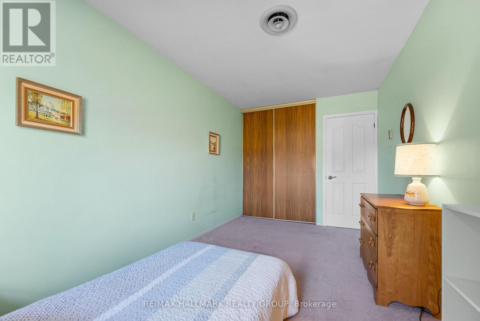 Photo 26 of 26 C Arnold Drive, Ottawa ON