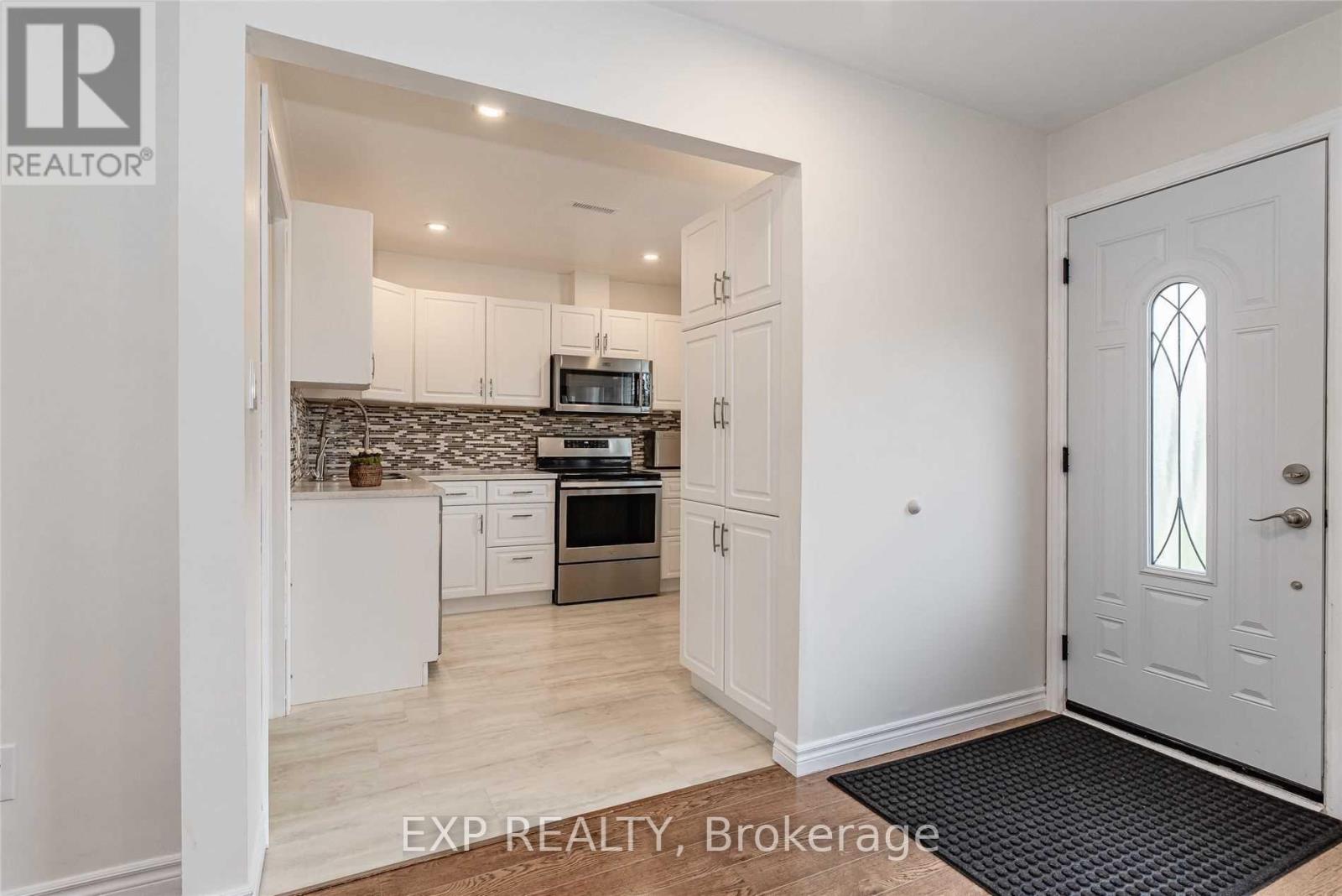 Photo 12 of 2 A Willcher 237 Lakeshore Road, St Catharines ON