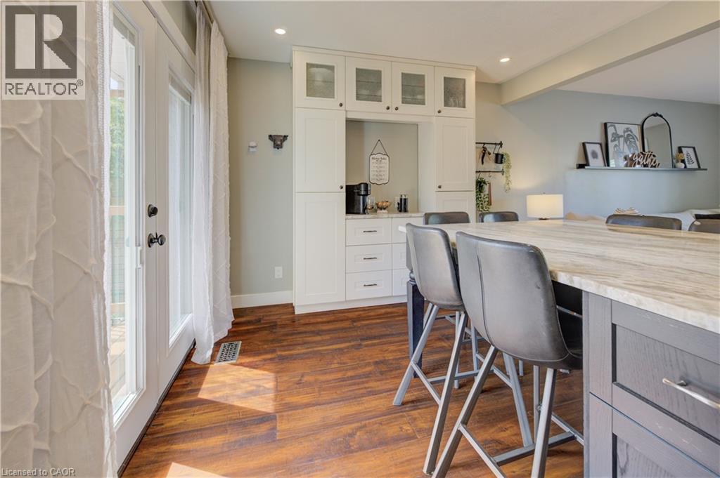 Photo 21 of 311 Sandowne Drive, Waterloo ON