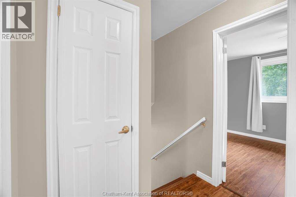 Photo 17 of 367 Mcnaughton Avenue West, Chatham ON