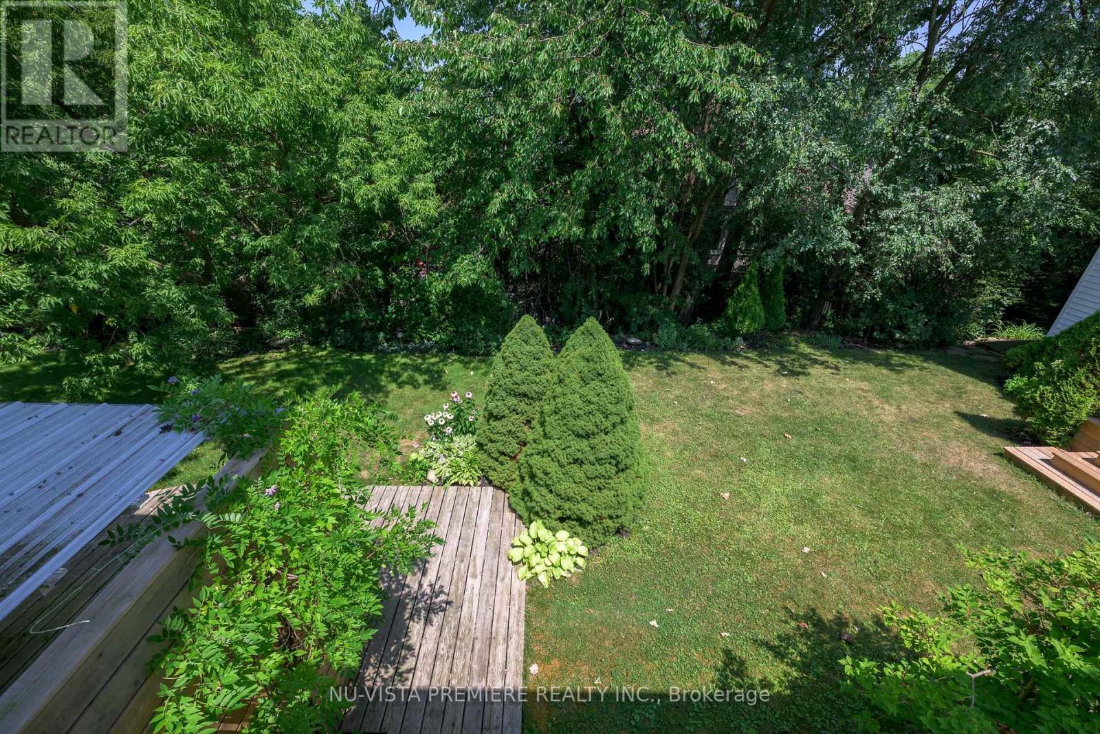 Photo 11 of 146 Commissioners Road E, London South ON