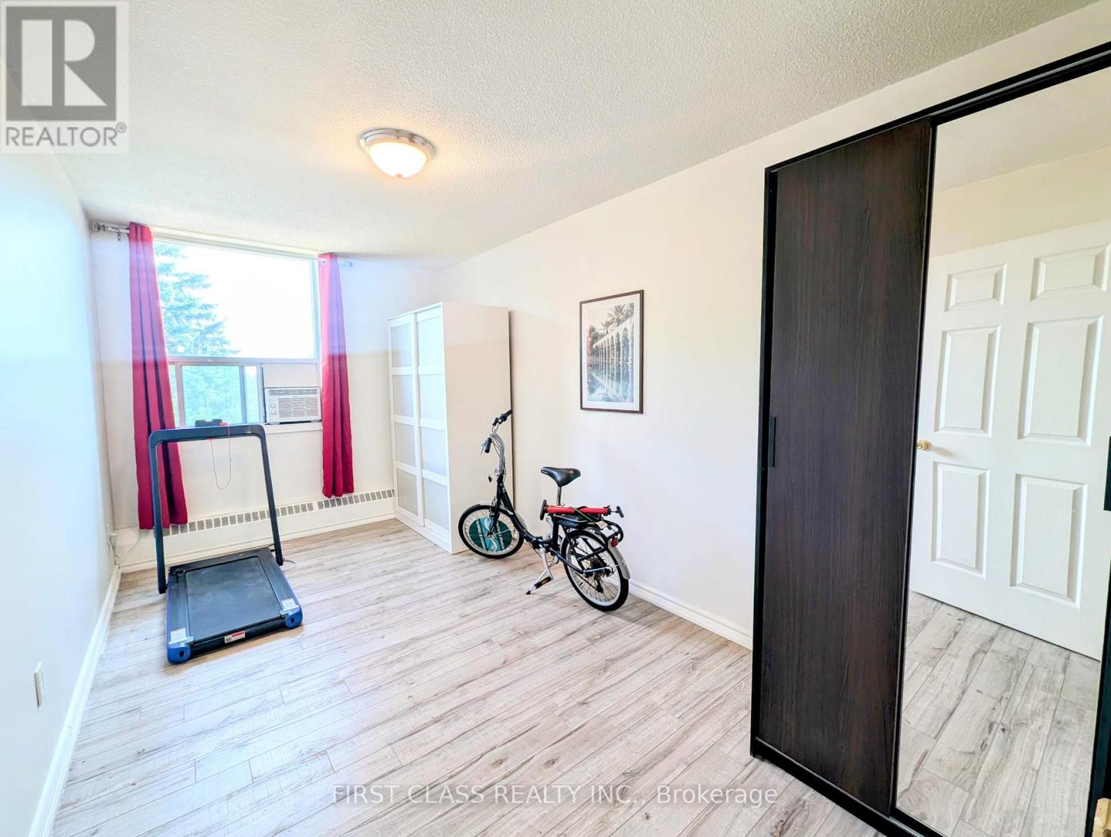 Photo 26 of 310 1250 Bridletowne Circle, Toronto ON