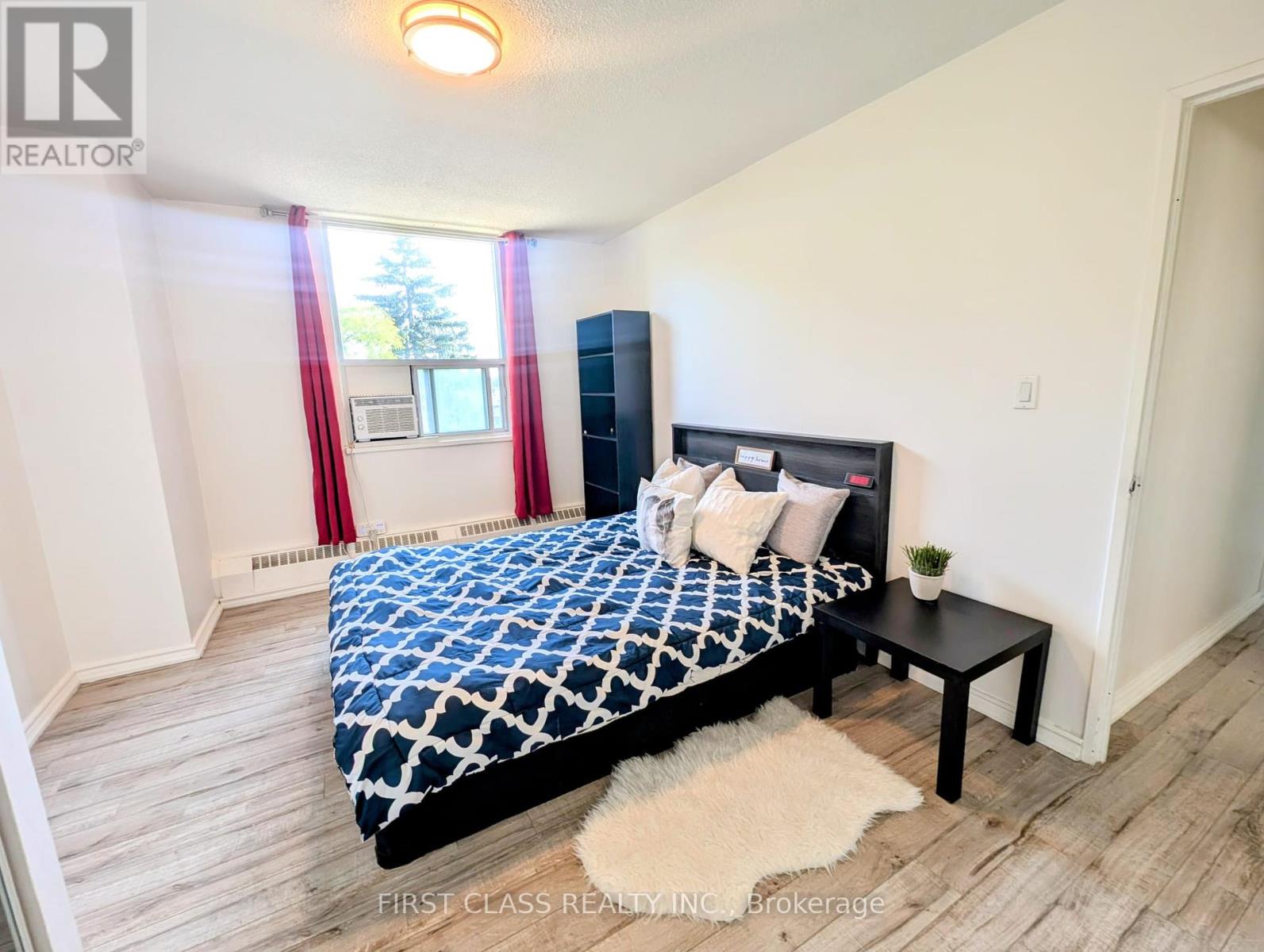 Photo 34 of 310 1250 Bridletowne Circle, Toronto ON