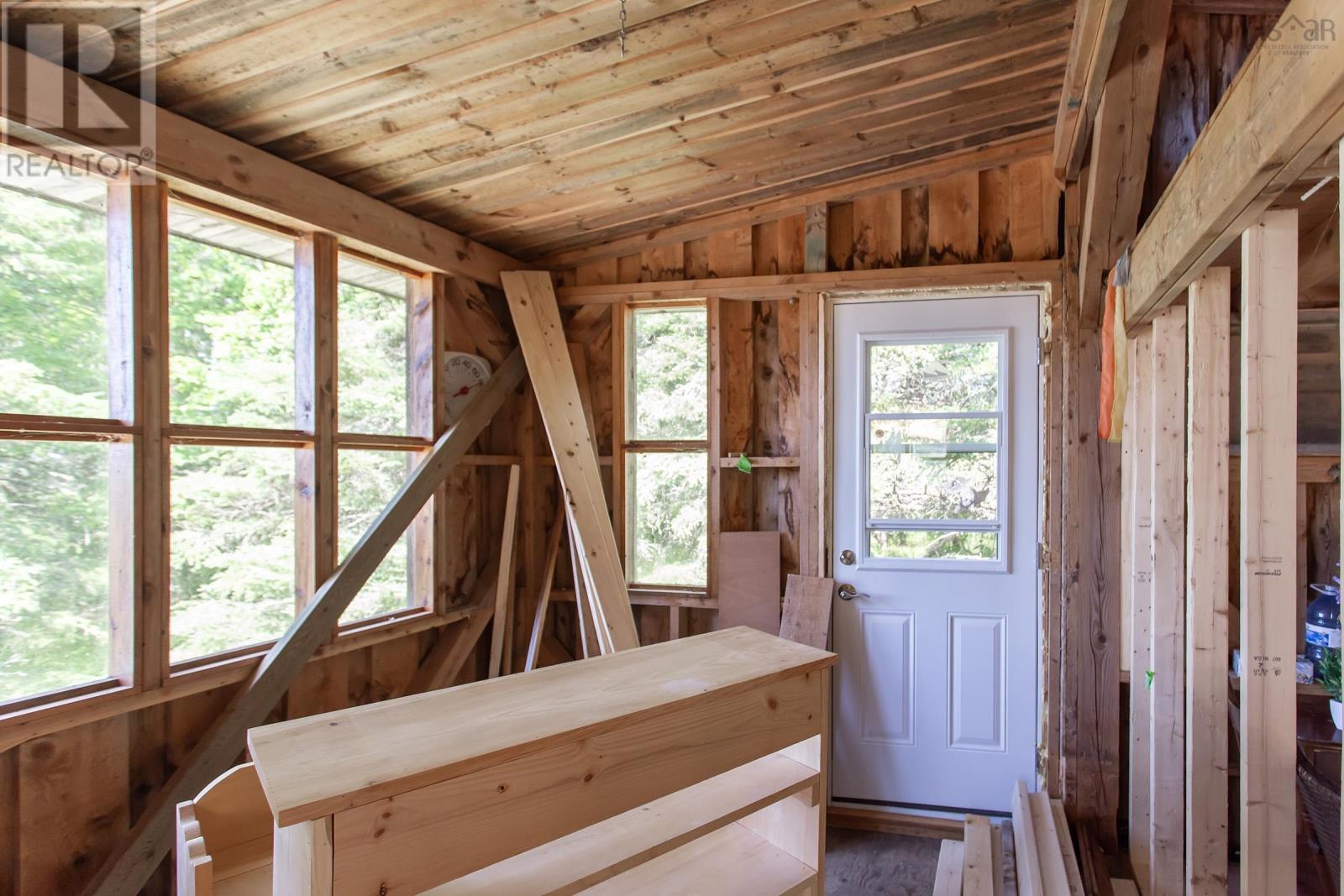 Property 12 of 13 of 2784 Arlington Road