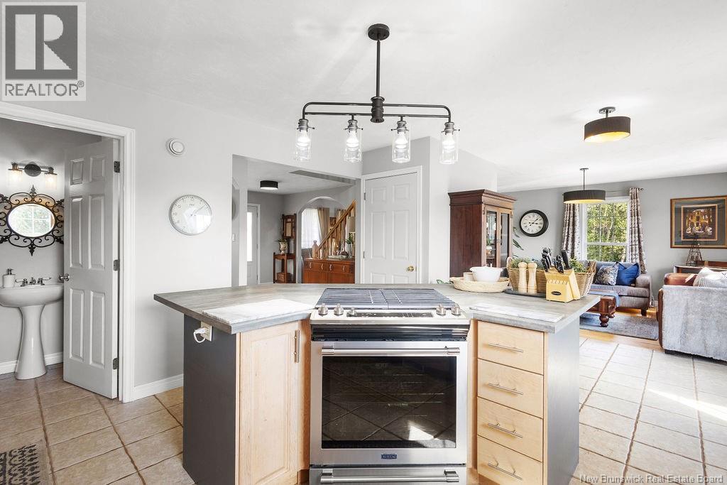 Photo 11 of 52 Flett Crescent, Strathadam NB