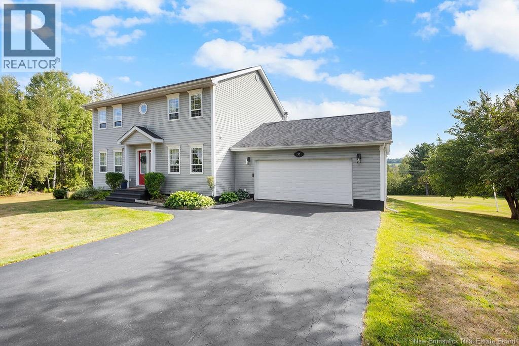Photo 2 of 52 Flett Crescent, Strathadam NB
