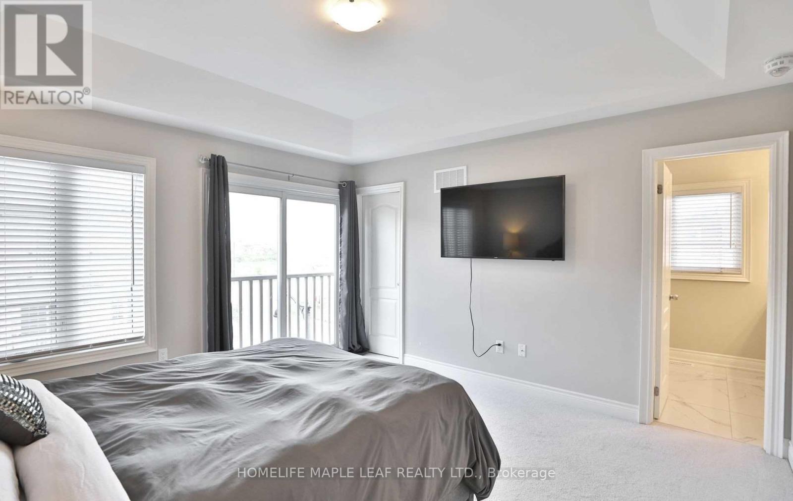 Photo 22 of 34 Brushwood Drive, Brampton ON