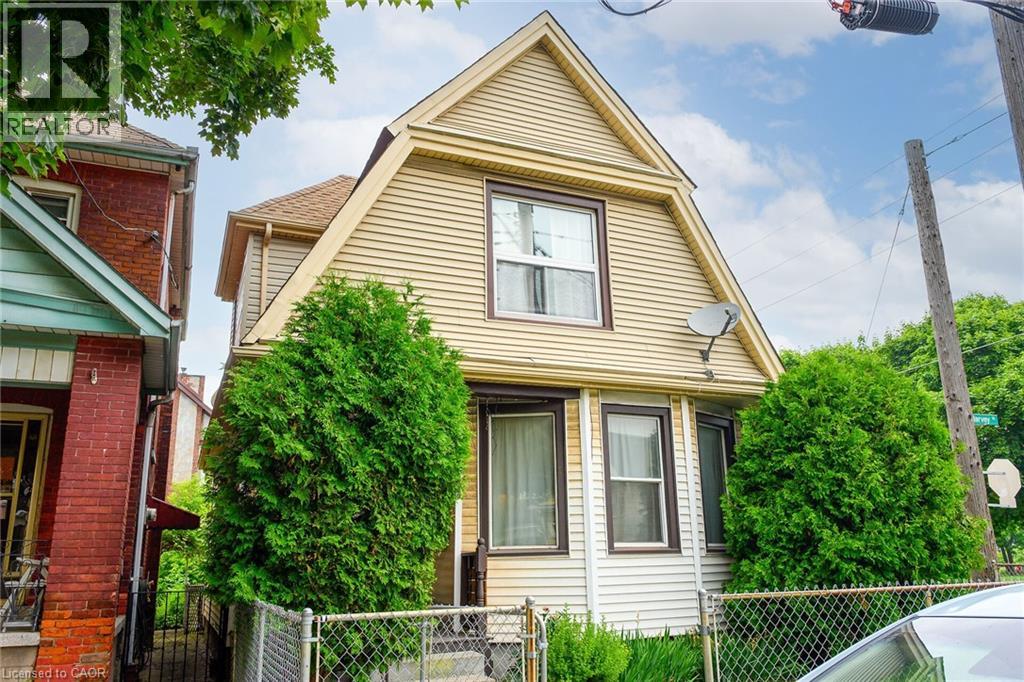 Photo 2 of 55 Harvey Street, Hamilton ON