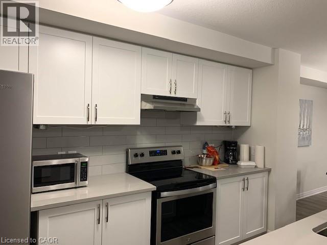 Photo 3 of 35 Sportsman Hill Street, Kitchener ON