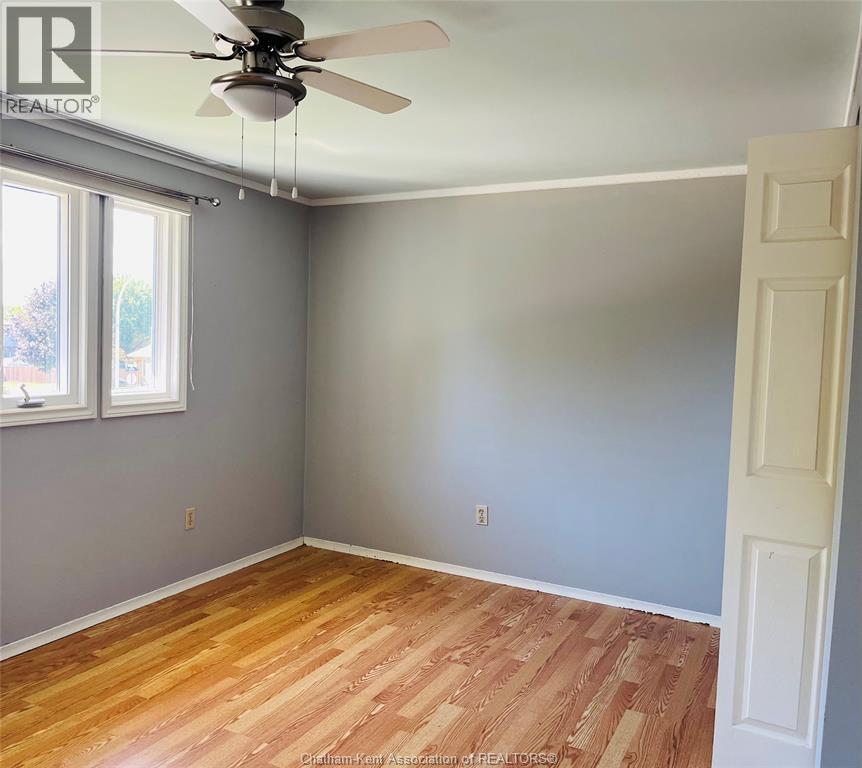 Photo 25 of 147 St Michael Avenue, Chatham ON