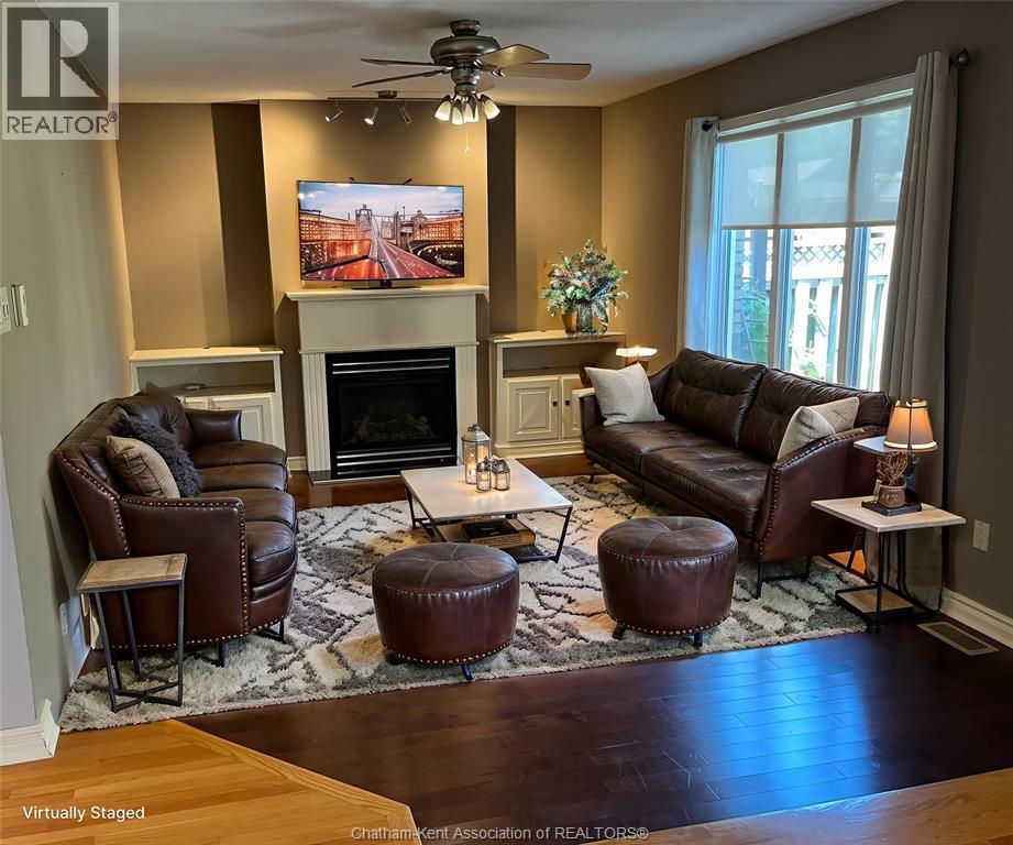 Photo 18 of 147 St Michael Avenue, Chatham ON