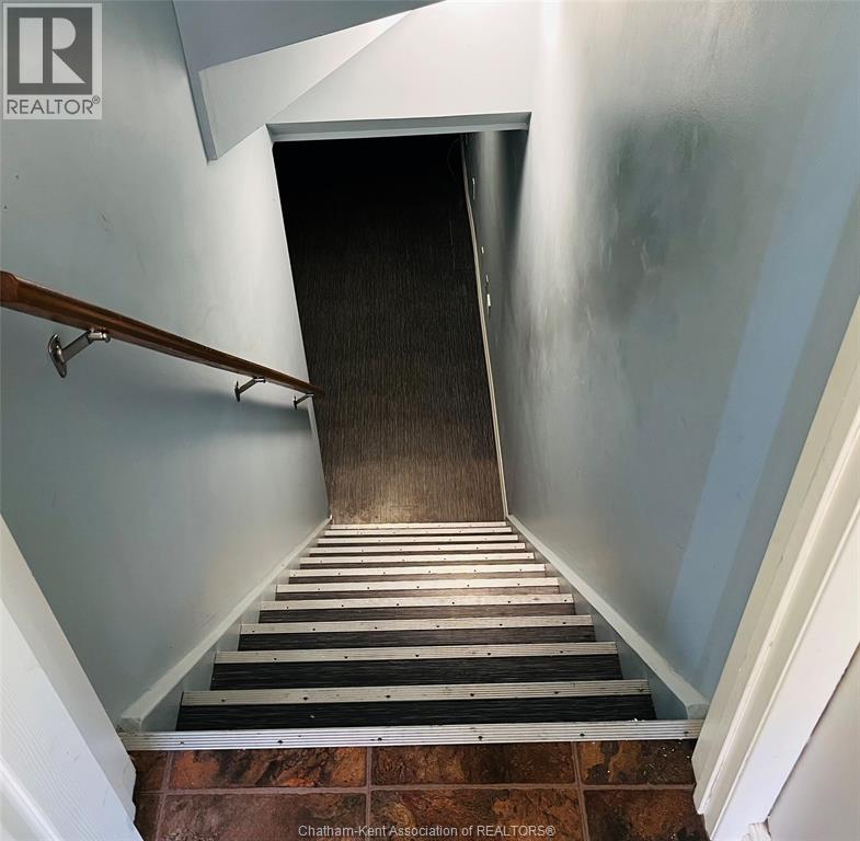 Photo 30 of 147 St Michael Avenue, Chatham ON