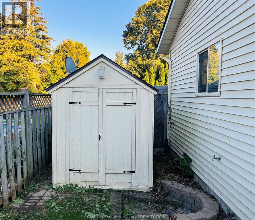 Photo 45 of 147 St Michael Avenue, Chatham ON