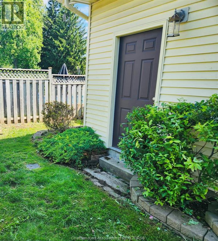 Photo 48 of 147 St Michael Avenue, Chatham ON