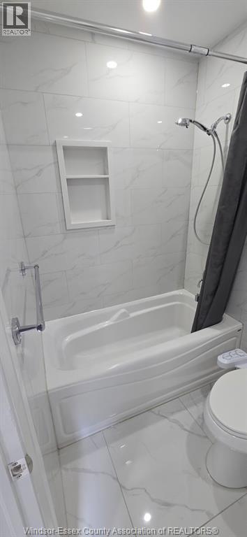 Photo 10 of 765 Dougall Unit Main, Windsor ON