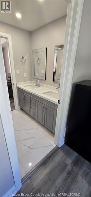 Photo 18 of 765 Dougall Unit Main, Windsor ON