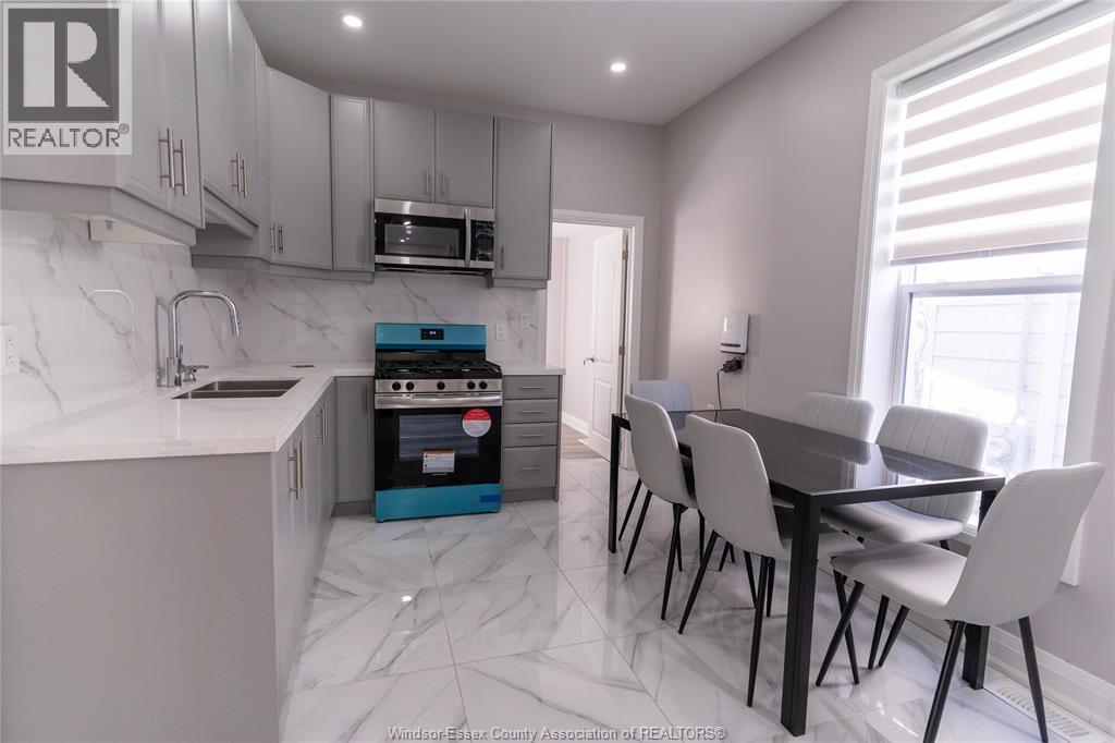 Photo 2 of 765 Dougall Unit Main, Windsor ON
