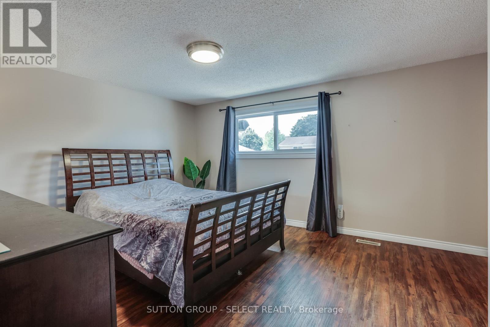 Photo 18 of 7 320 Westminster Avenue, London South ON