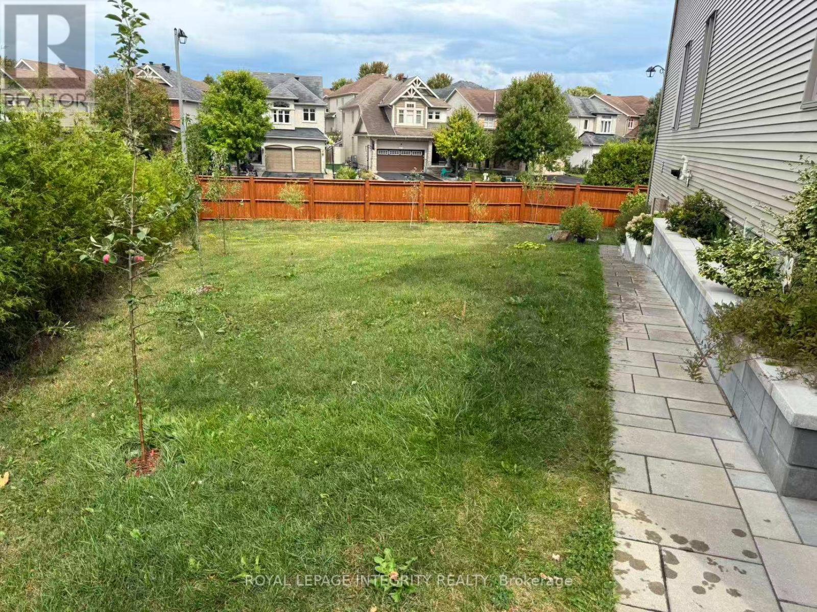 Photo 12 of Basement 926 Fletcher Circle, Ottawa ON