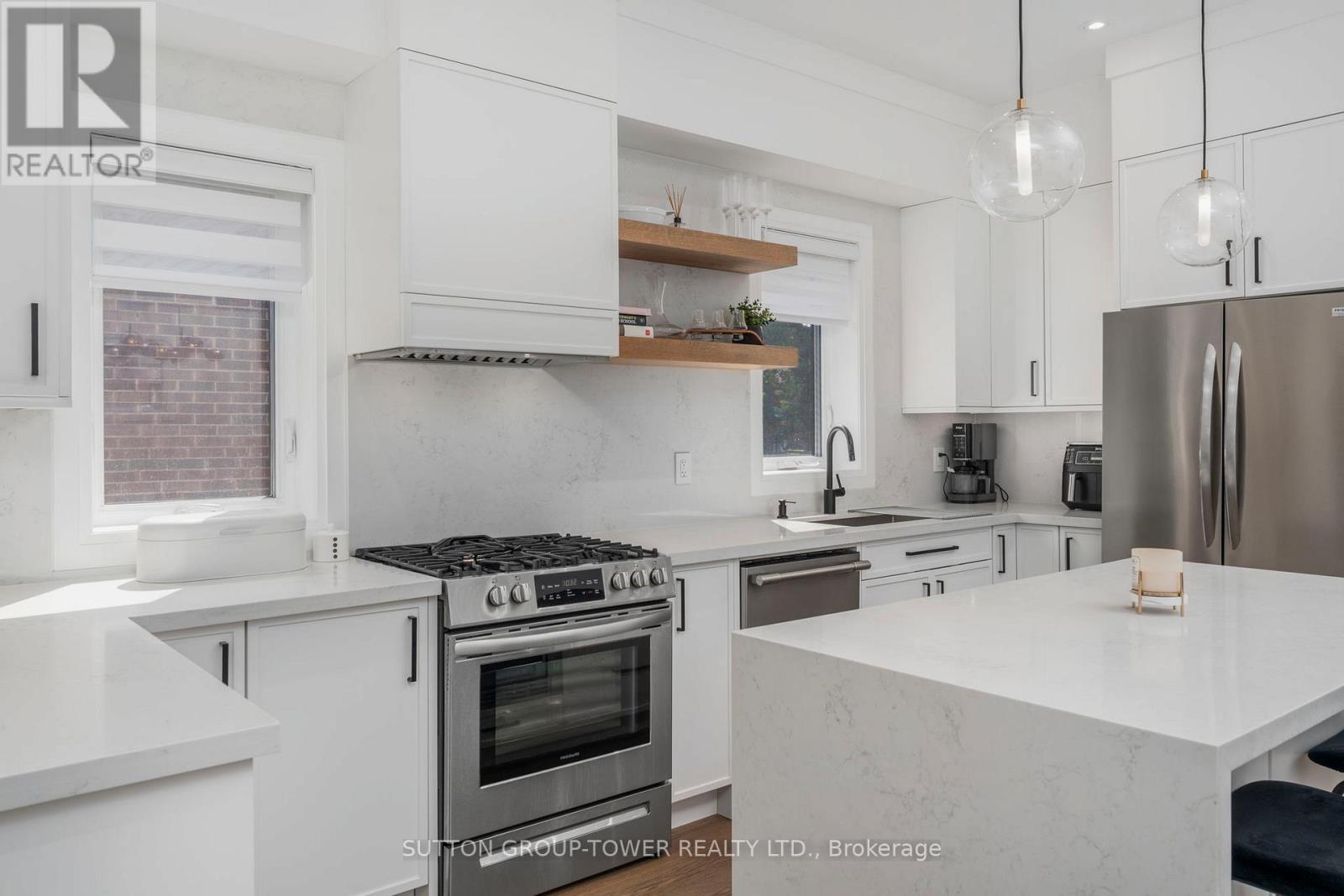 Photo 9 of 560 Glen Park Avenue, Toronto ON