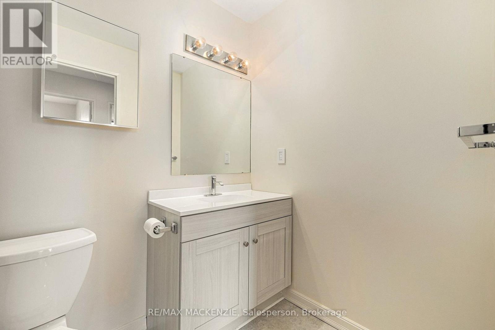 Photo 17 of 101 50 Emmerson Avenue, Ottawa ON
