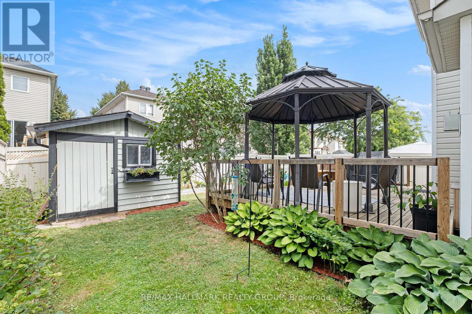 Photo 25 of 182 Willow Creek Circle, Ottawa ON