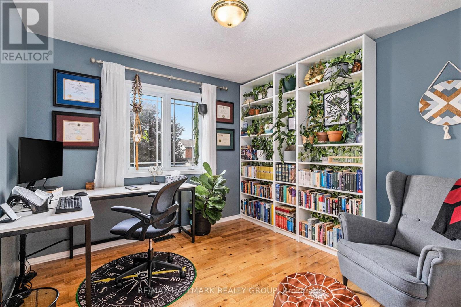 Photo 15 of 182 Willow Creek Circle, Ottawa ON