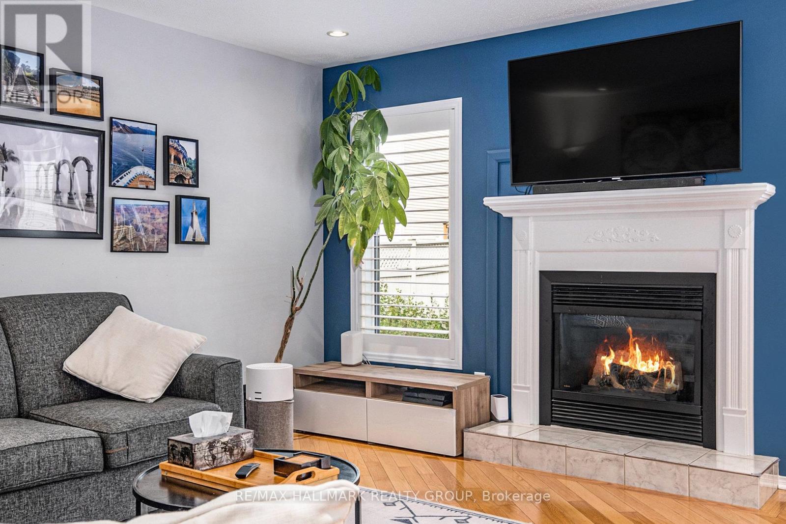 Photo 12 of 182 Willow Creek Circle, Ottawa ON