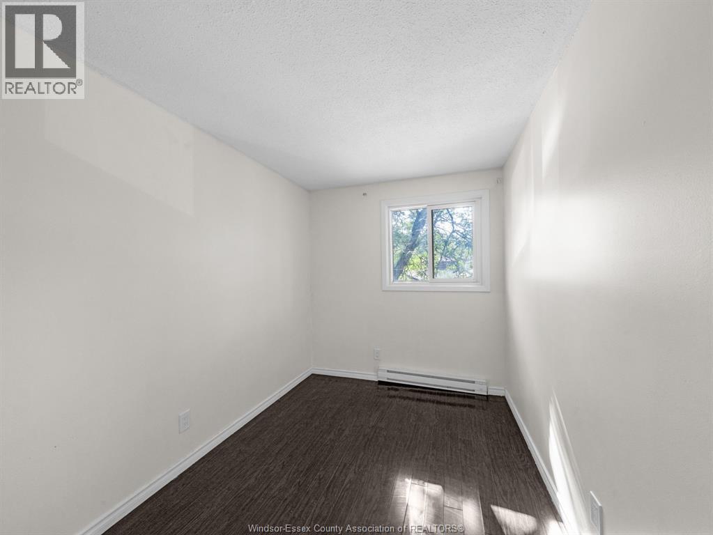 Photo 11 of 1324 Copperfield Place, Windsor ON