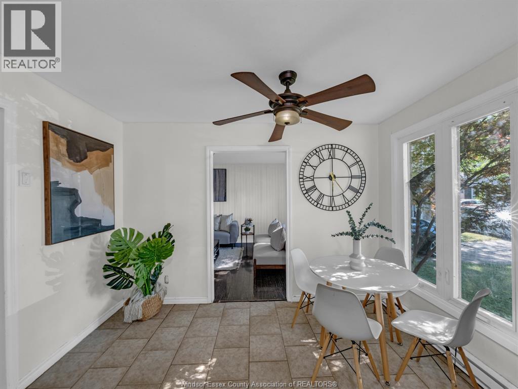 Photo 2 of 1324 Copperfield Place, Windsor ON