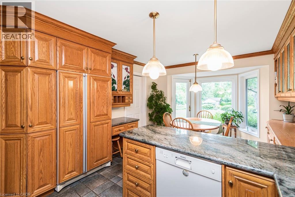 Photo 13 of 18 Cammay Avenue, Dundas ON