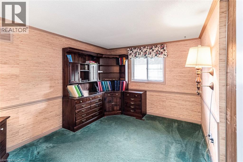Photo 23 of 18 Cammay Avenue, Dundas ON