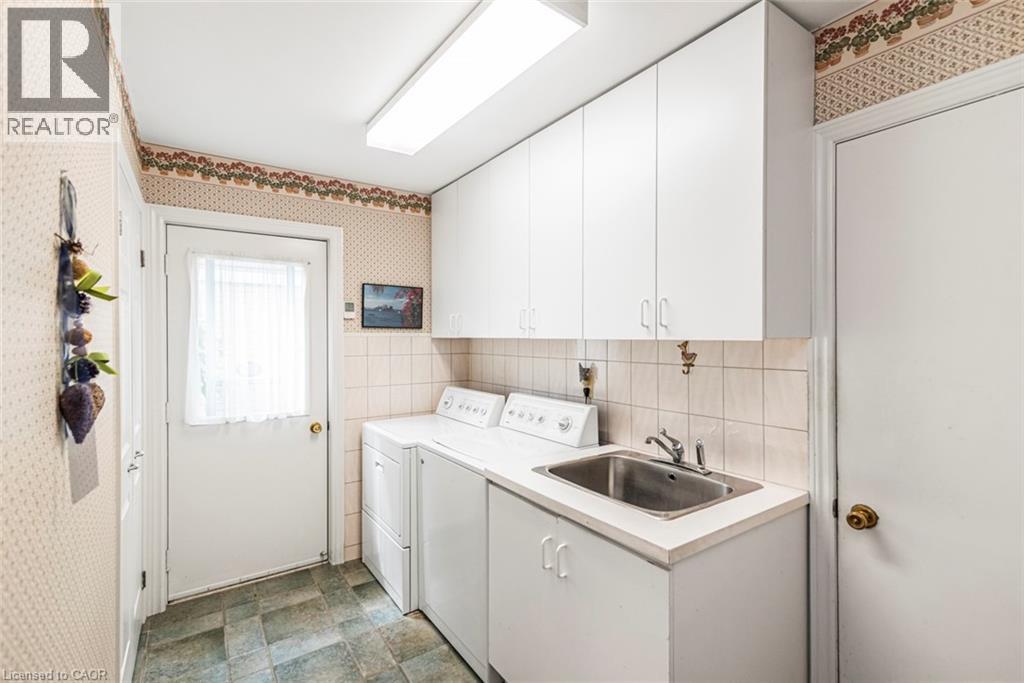 Photo 18 of 18 Cammay Avenue, Dundas ON