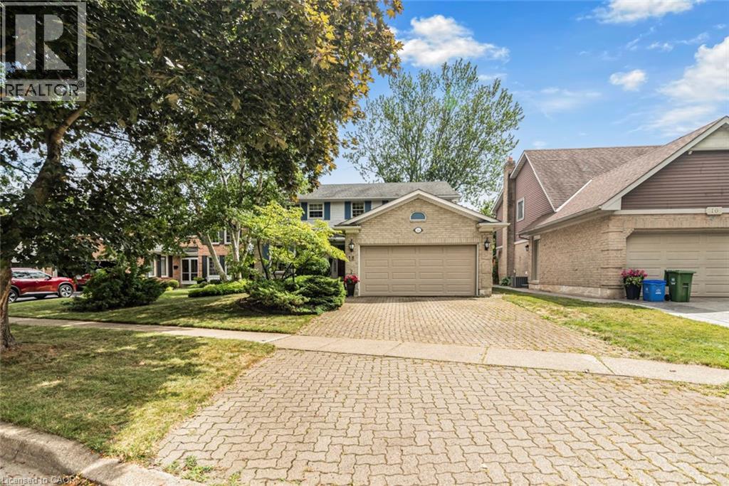 Photo 2 of 18 Cammay Avenue, Dundas ON