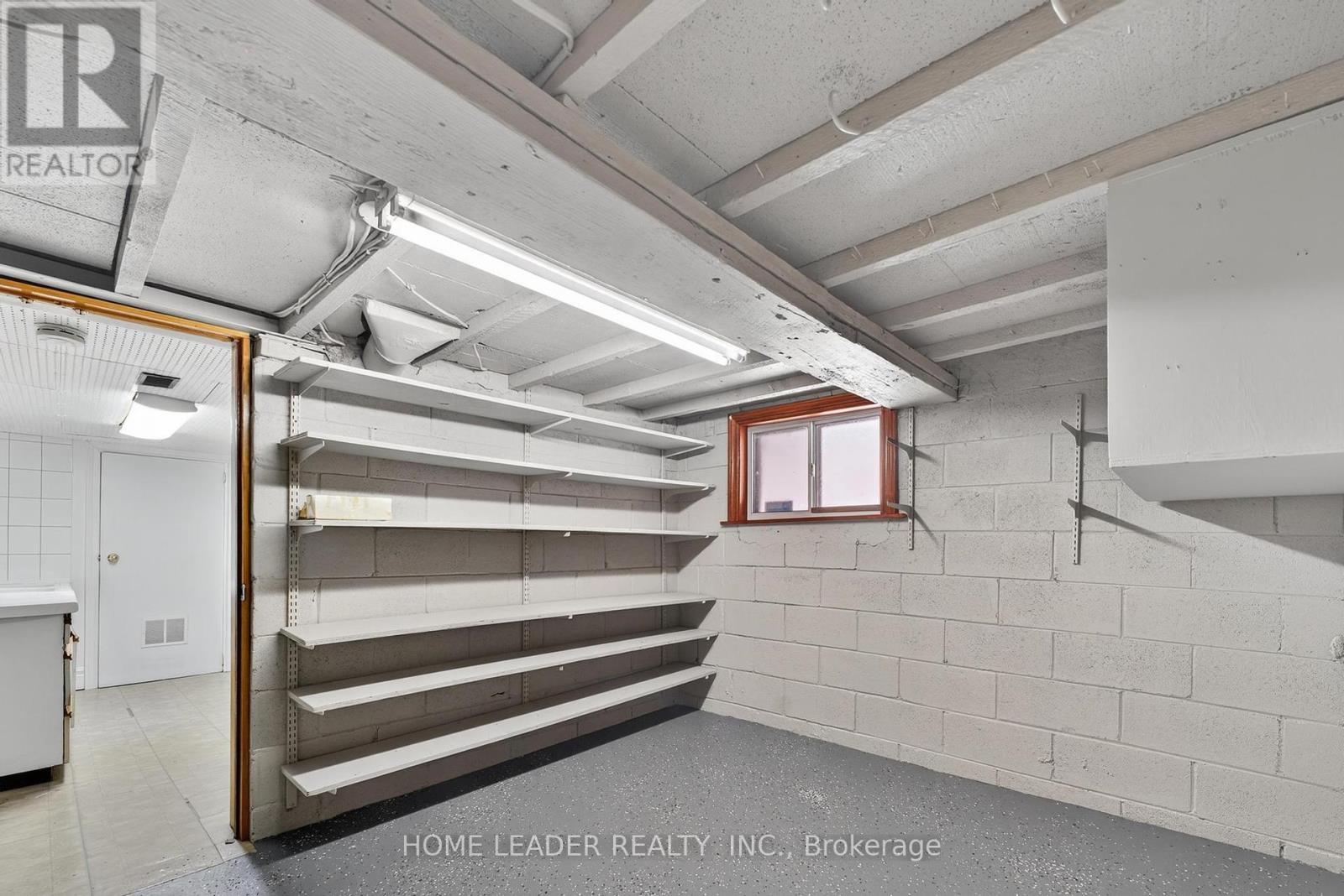 Photo 19 of 5 Lindsey Avenue, Toronto ON