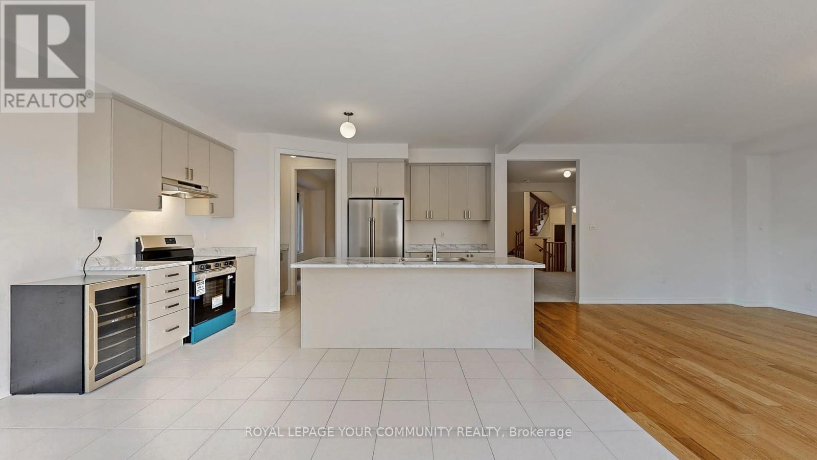Photo 6 of 26 Baycroft Boulevard, Essa ON
