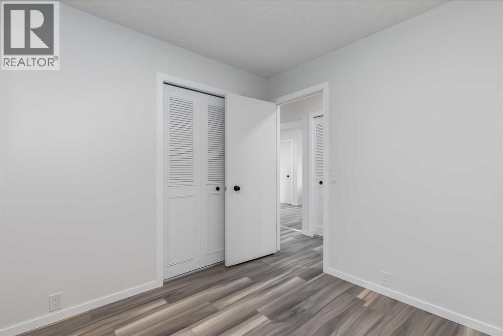 Photo 15 of 1432 43 Street Ne, Calgary AB