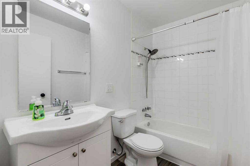 Photo 18 of 1432 43 Street Ne, Calgary AB