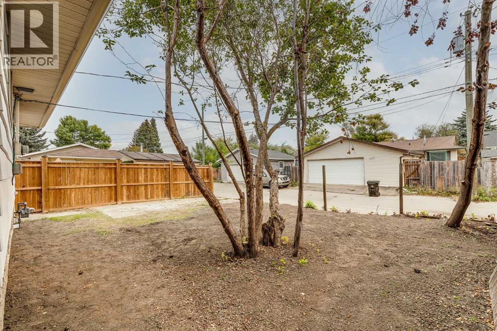 Photo 26 of 1432 43 Street Ne, Calgary AB