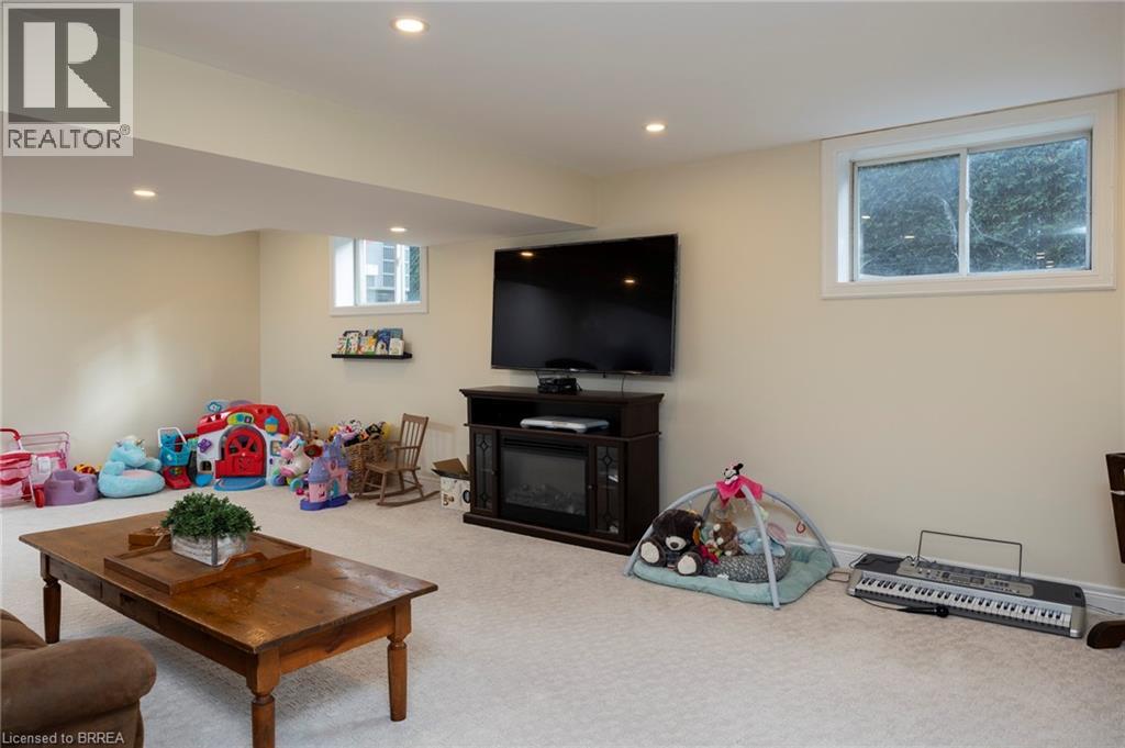 Photo 27 of 145 John Street S, Otterville ON