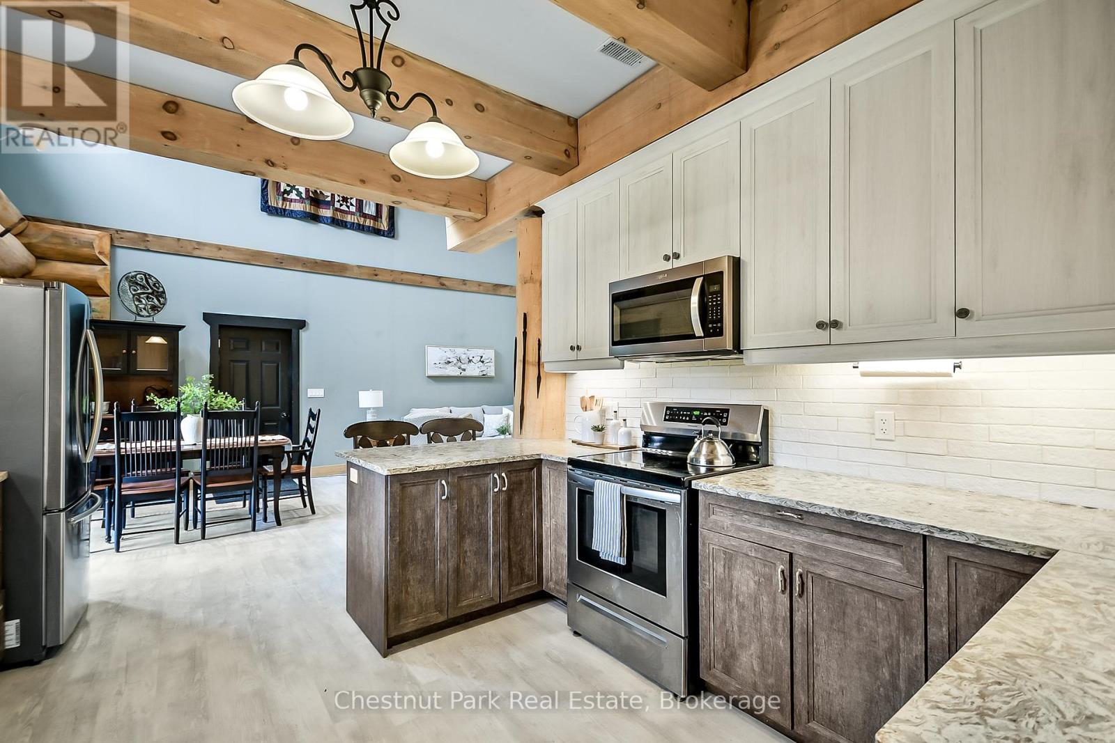Photo 23 of 1363 Williamsport Road, Huntsville ON