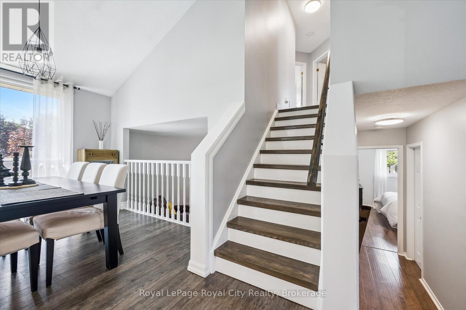 Photo 19 of 255 Deerpath Drive, Guelph ON