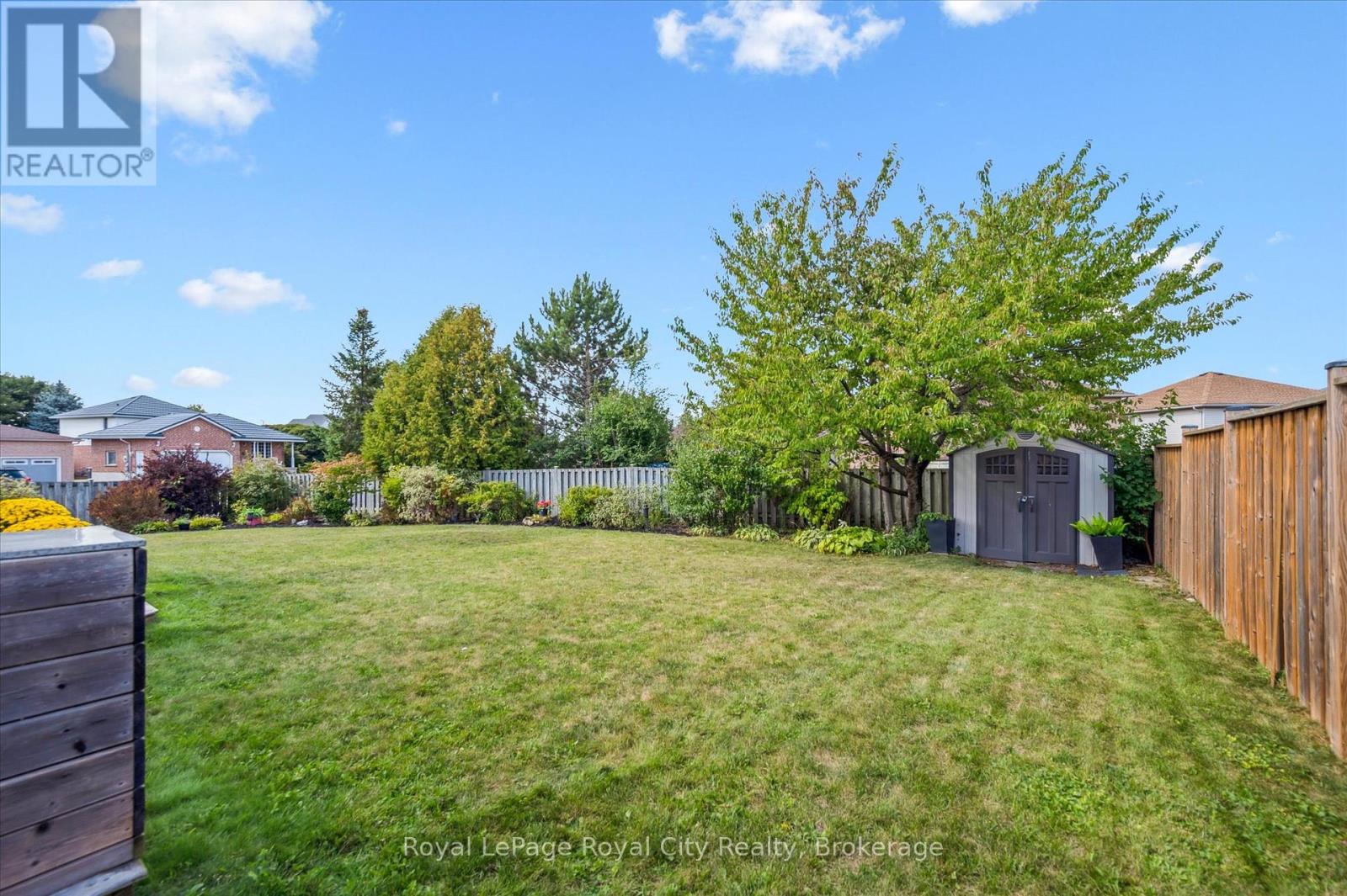 Photo 41 of 255 Deerpath Drive, Guelph ON