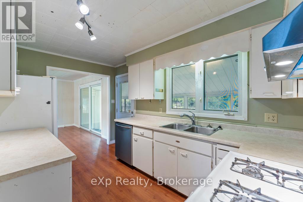 Photo 15 of 430 Isaac Street, South Bruce Peninsula ON