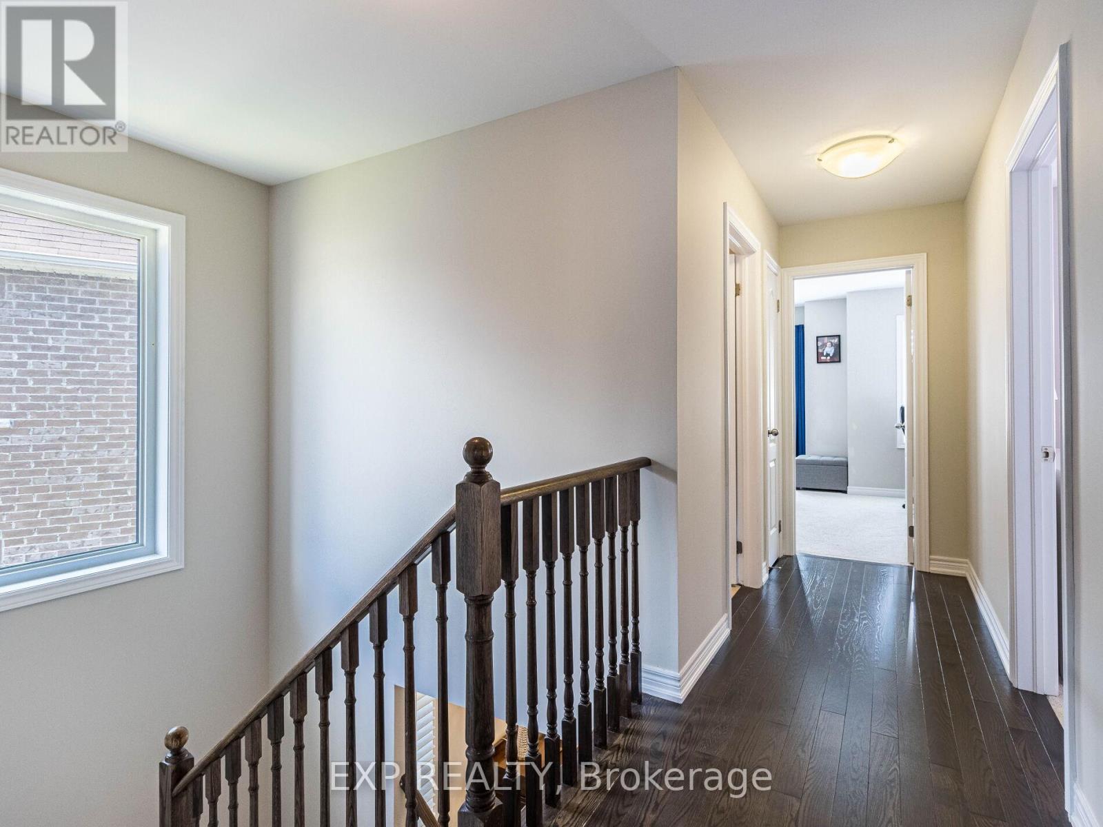 Photo 34 of 353 Hincks Drive, Milton ON
